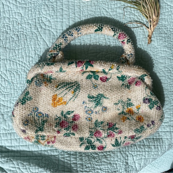 Beaded Vintage Handbag - Picture 3 of 10